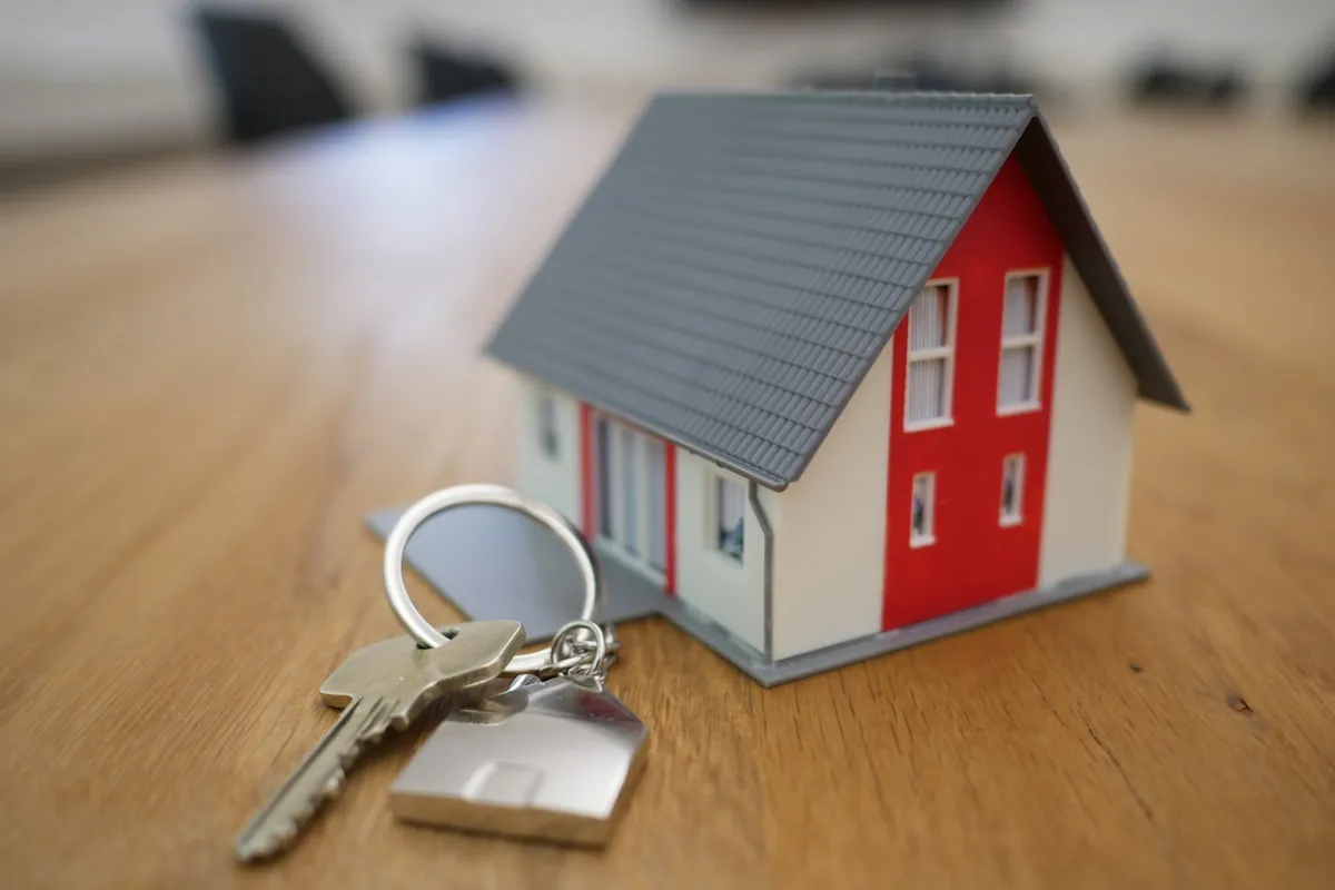 House keys representing inherited property sale